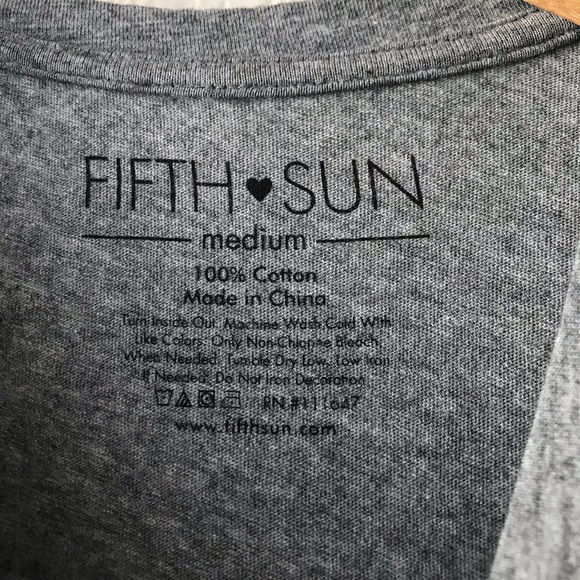 Fifth Sun On Sundays We Watch Football Gray Tee M - Picture 3 of 9